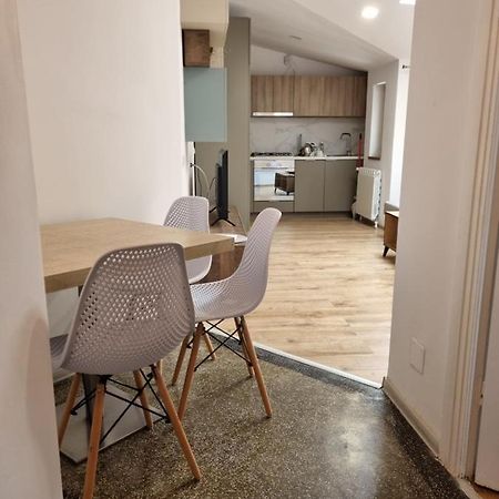 Cozy Apartment Near City Center Bukurešť Exteriér fotografie