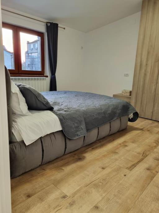 Cozy Apartment Near City Center Bukurešť Exteriér fotografie